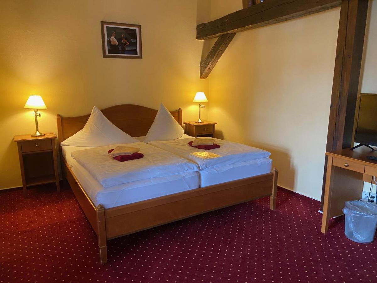 Hotel garni Am Dippeplatz Quedlinburg Esterno foto